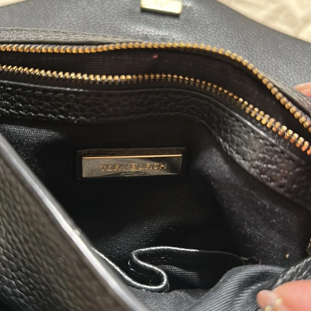 Tory Burch Crossbody - Picture 5 of 10